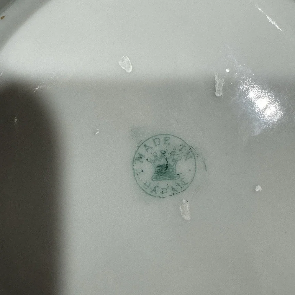 Antique Hand Painted Japan‎ Swan on Lake 7.5
